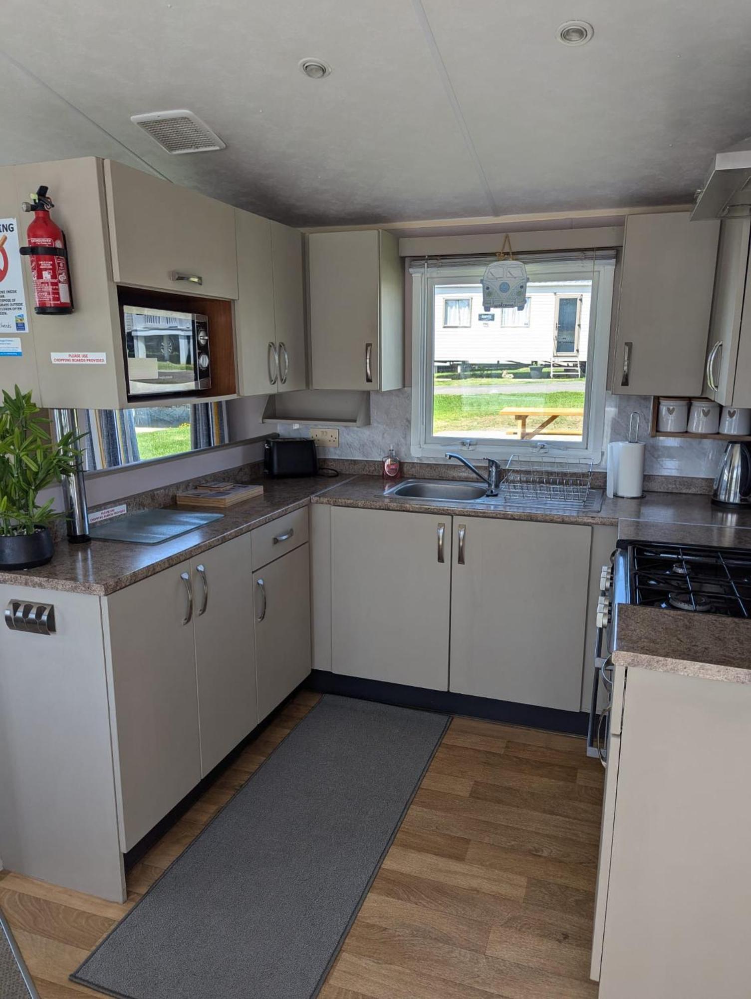 Lovely Family Dog Friendly Caravan On Littlesea Holiday Park Weymouth Haven Wyke Regis Exterior foto